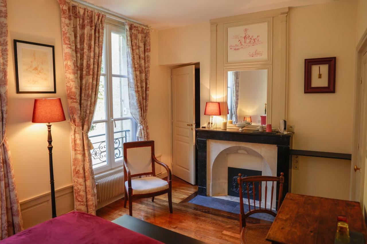 Le Gite Du Bas Manoir 奥登河畔的布雷特维尔 外观 照片